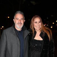 Rosario Mohedano y su marido en el 27 cumpleaños de Gloria Camila