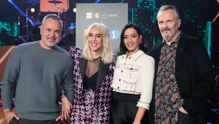 Juan Magán, Mónica Naranjo, Chanel y Miguel Bosé en la presentación de 'Cover Night'