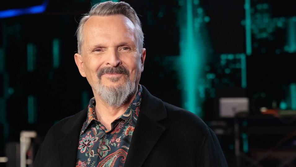 Primer plano de Miguel Bosé en la presentación de 'Cover Night'