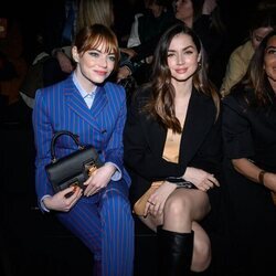 Emma Stone y Ana de Armas en la Semana de la Moda de París 2023