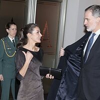 La Reina Letizia hace un gesto al Rey Felipe VI en el XXI Concierto 'In Memoriam' Víctimas del Terrorismo