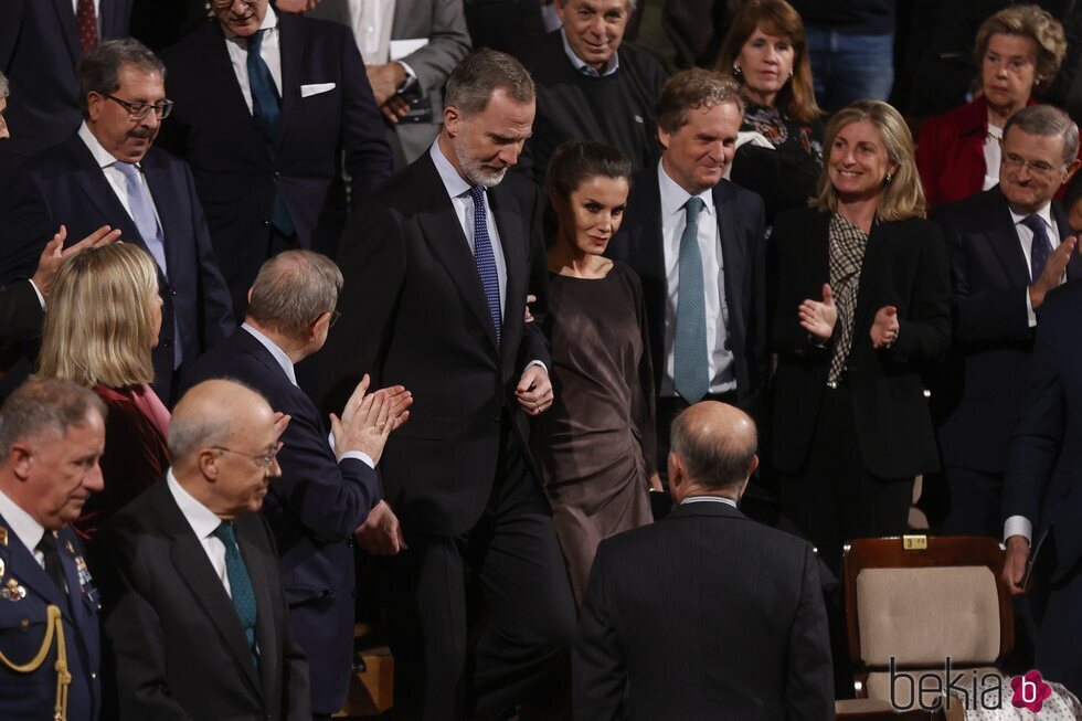 Los Reyes Felipe y Letizia, cogidos del brazo en el XXI Concierto 'In Memoriam' Víctimas del Terrorismo