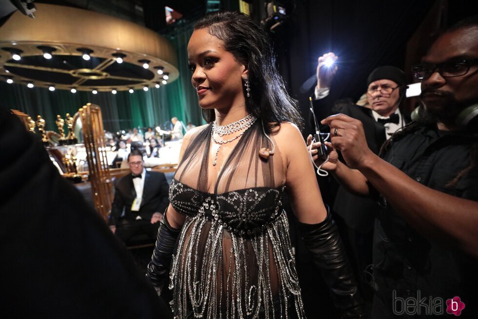 Rihanna tras actuar en la gala de los Premios Oscar 2023