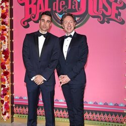 Stéphane Bern y Yori Bailleres en el Baile de la Rosa 2023