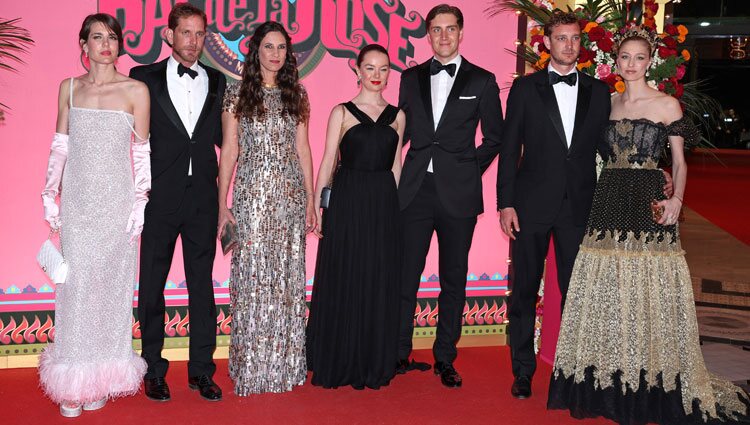 Carlota Casiraghi, Andrea Casiraghi, Tatiana Santo Domingo, Alexandra de Hannover, Ben Sylvester Strautmann, Pierre Casiraghi y Beatrice Borromeo