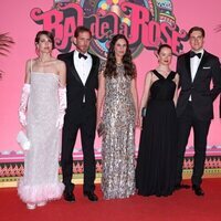 Carlota Casiraghi, Andrea Casiraghi, Tatiana Santo Domingo, Alexandra de Hannover, Ben Sylvester Strautmann, Pierre Casiraghi y Beatrice Borromeo