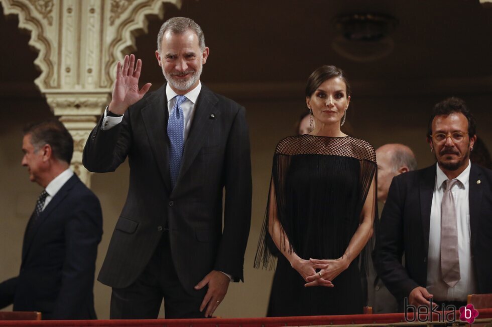 Los Reyes Felipe y Letizia en el Gran Teatro Falla de Cádiz