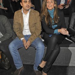 Rocío Carrasco y Fidel Albiac en el desfile de Hannibal Laguna en Fashion Week Madrid