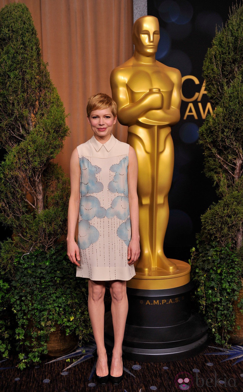 Michelle Williams en la comida de los nominados a los Oscar 2012