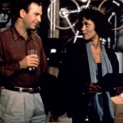 Whitney Houston y Kevin Costner en 'El Guardaespaldas'