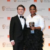 Daniel Radcliffe y Octavia Spencer en los Bafta 2012