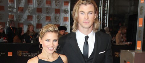 Elsa Pataky y Chris Hemsworth en los Bafta 2012