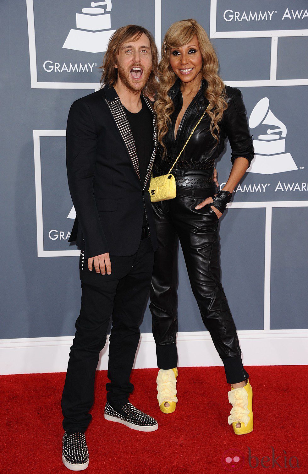 David Guetta con su mujer en los Grammy 2012