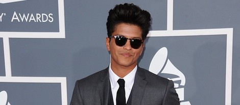 Bruno Mars en los Grammy 2012