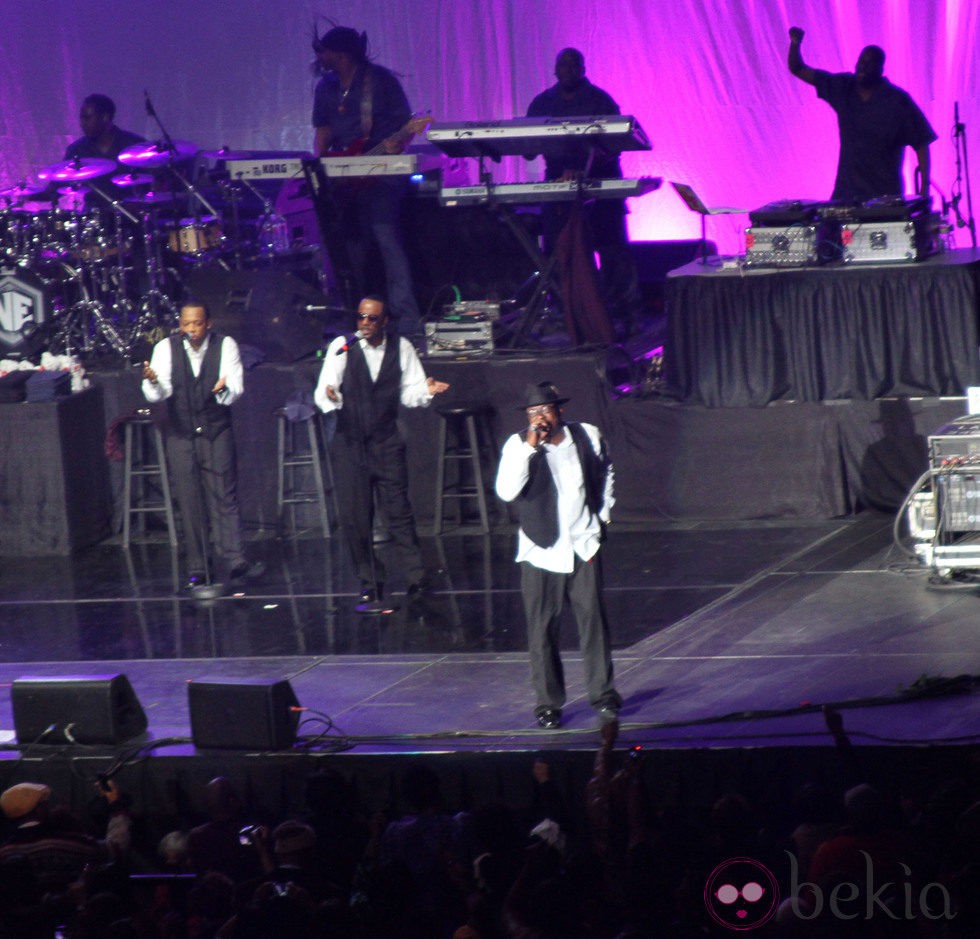 Bobby Brown en uno de sus conciertos