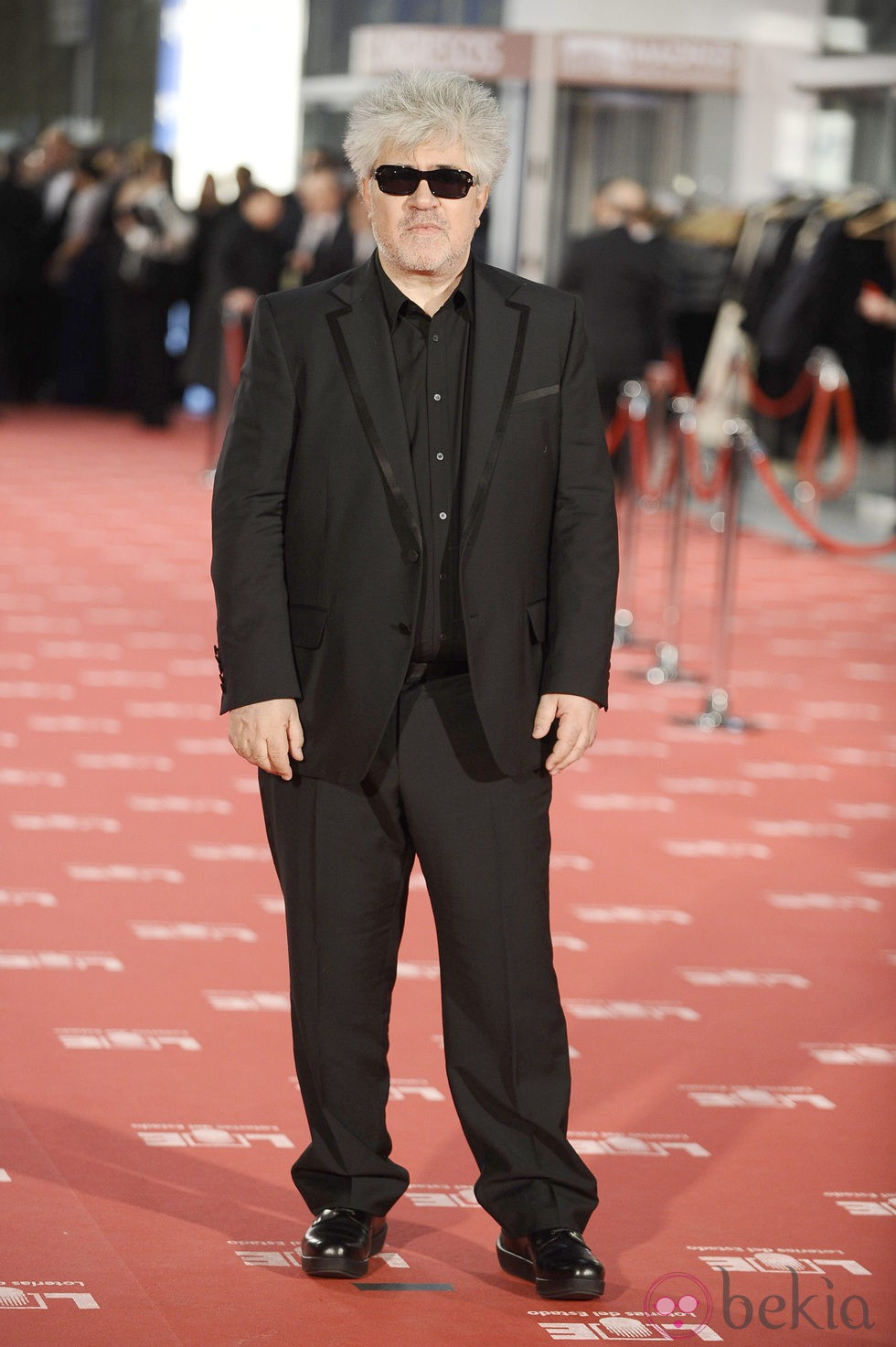 Pedro Almodóvar en la alfombra roja de los Goya 2012