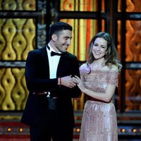 Miguel Ángel Silvestre y Silvia Abascal en la gala de los Goya 2012