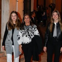 Los Reyes Felipe y Letizia, la Princesa Leonor y la Infanta Sofía en la Semana Santa de Chinchón