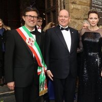  Alberto y Charlene de Mónaco en la cena de gala por el 160 aniversario del Consulado de Mónaco en Florencia