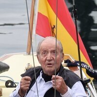 El Rey Juan Carlos en la primera jornada de la Copa de Vela en Sanxenxo