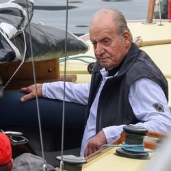 El Rey Juan Carlos a bordo del Bribón en la primera jornada de la Copa de Vela