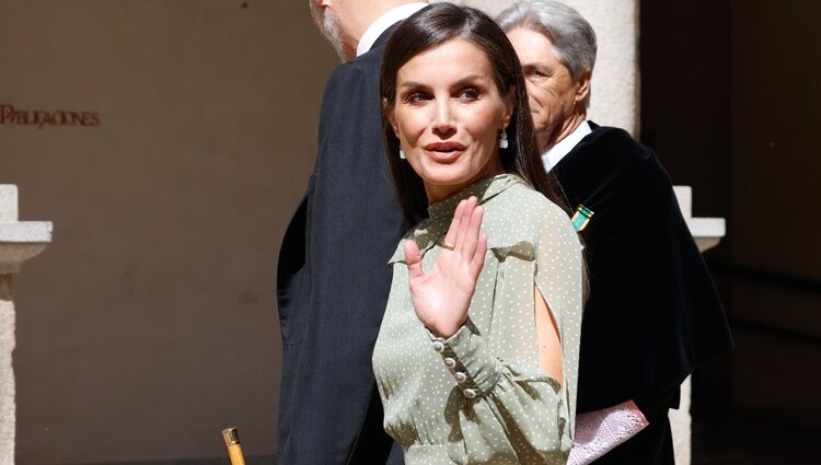 La Reina Letizia en la entrega del Premio Cervantes 2022