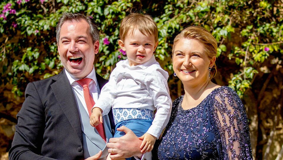 El Príncipe Guillermo, la Princesa Stéphanie y su hijo mayor Charles en la boda religiosa de la Princesa Alexandra de Luxemburgo y Nicolas Bagory