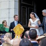 La Princesa Alexandra de Luxemburgo y su marido Nicolas Bagory junto a los Grandes Duques de Luxemburgo tras su boda religiosa