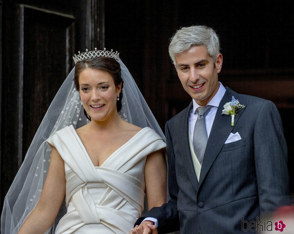 La Princesa Alexandra de Luxemburgo y su marido Nicolas Bagory en su boda religiosa