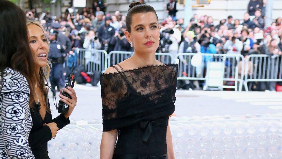 Carlota Casiraghi a su llegada a la Met Gala 2023