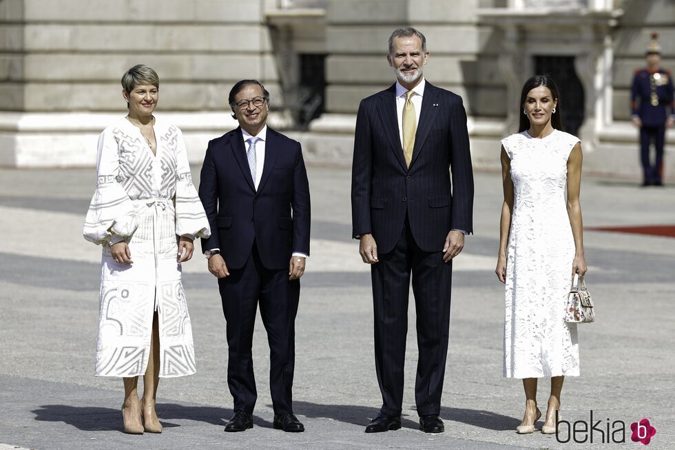 Los Reyes Felipe y Letizia y Gustavo Petro y Verónica Alcocer