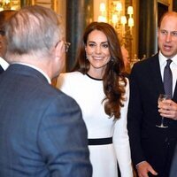 El Príncipe Guillermo y Kate Middleton en el almuerzo a los Gobernadores y Primeros Ministros de los Reinos antes de la coronación