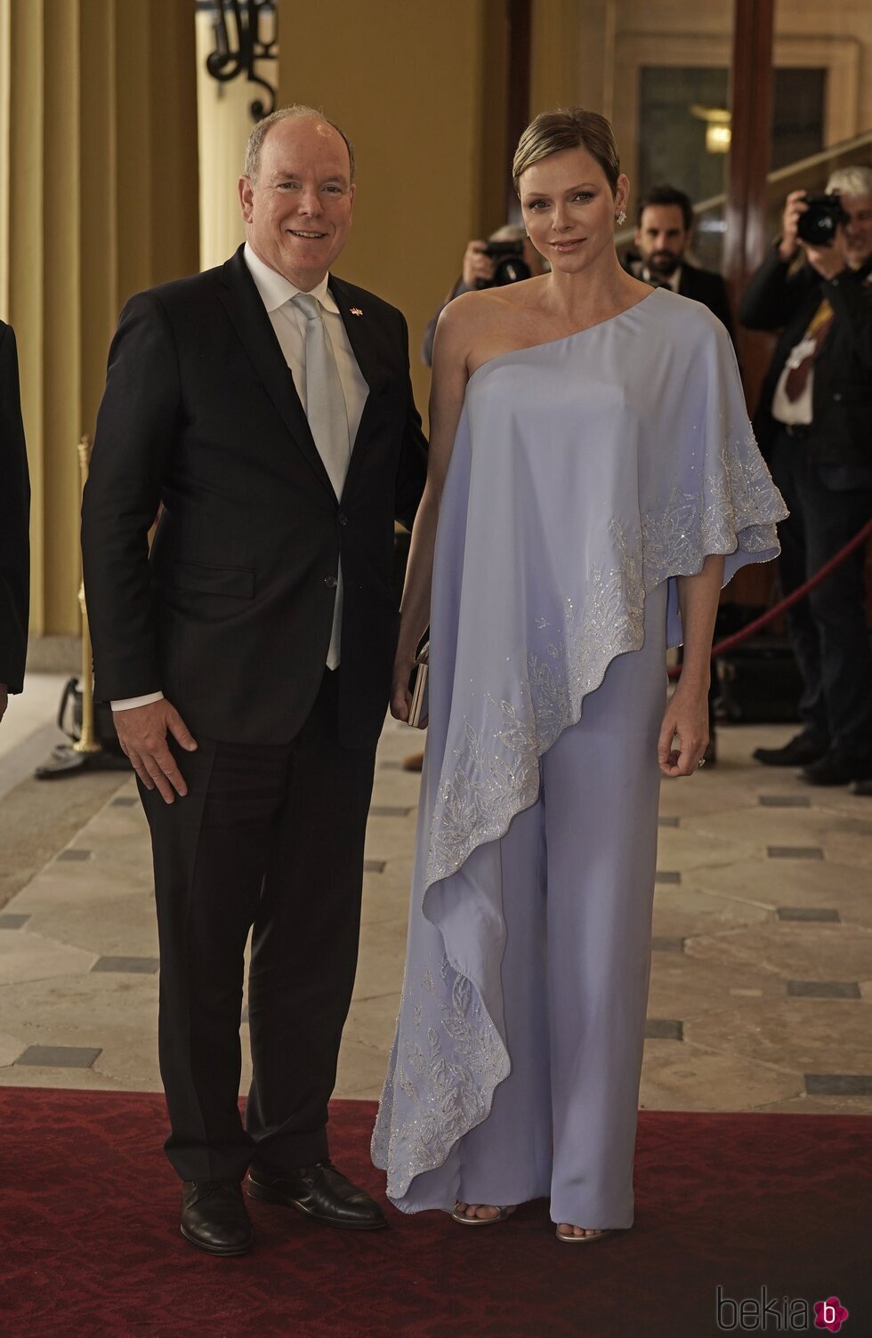 Alberto y Charlene de Mónaco en la recepción previa a la coronación de Carlos III