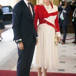 Haakon y Mette-Marit de Noruega en la recepción previa a la coronación de Carlos III