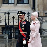 Haakon y Mette-Marit de Noruega en la Coronación de Carlos III