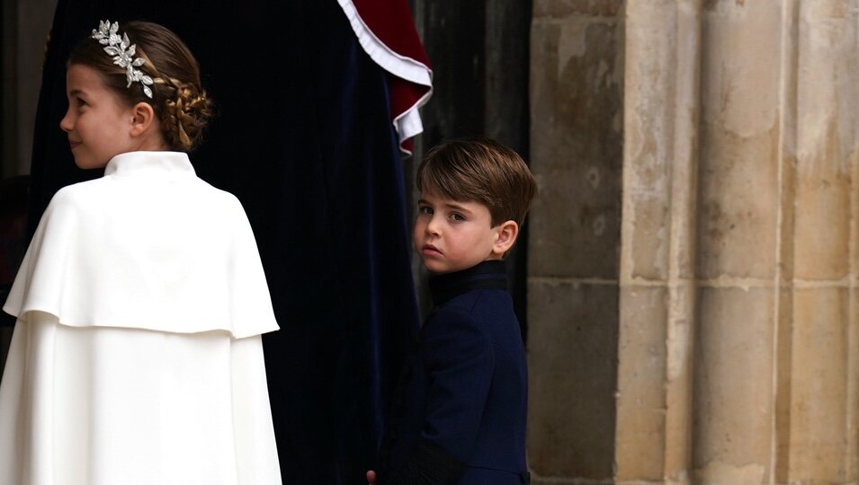 Louis de Cambridge entrando a la Coronación de Carlos III