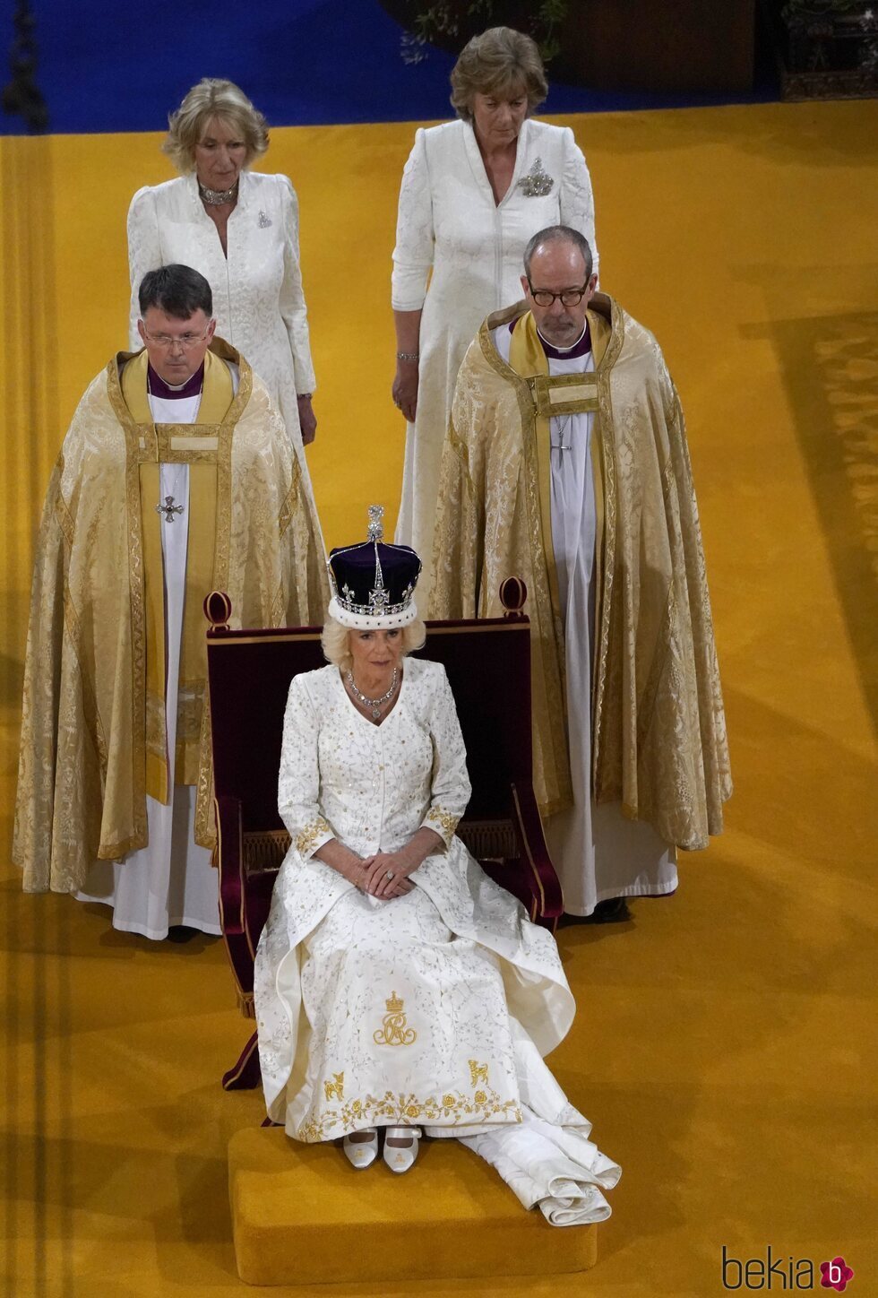 La Reina Camilla recién coronada