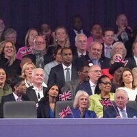 Los Reyes Carlos y Camilla, Peter Phillips y Marie Chantal de Grecia en el Concierto de la Coronación