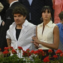 Aitana Ocaña y un amigo en el Mutua Madrid Open 2023