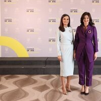 La Reina Letizia y la Primera Dama de Croacia en un congreso en Zagreb