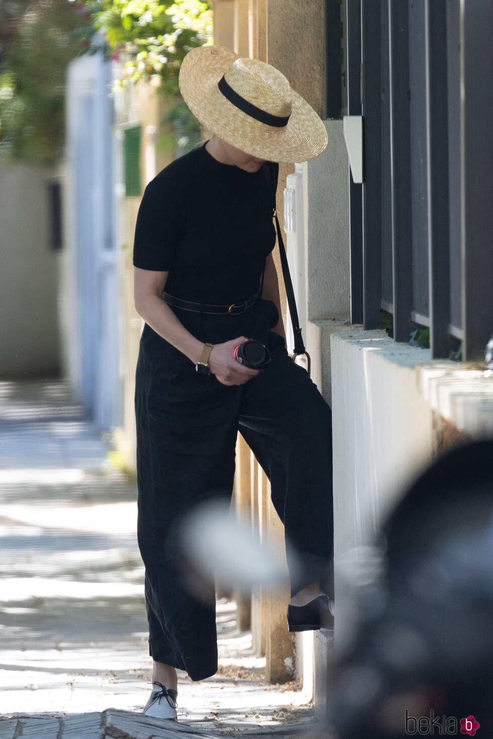 Amber Heard entrando a su casa de Madrid