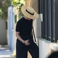 Amber Heard entrando a su casa de Madrid