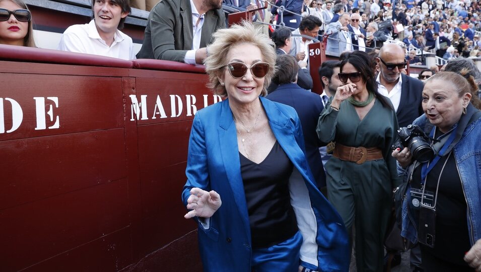 Ana Rosa Quintana acude a los toros en la Feria de San Isidro de Madrid 2023