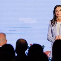 La Reina Letizia tras su discurso en el XXII Congreso Salud Mental España