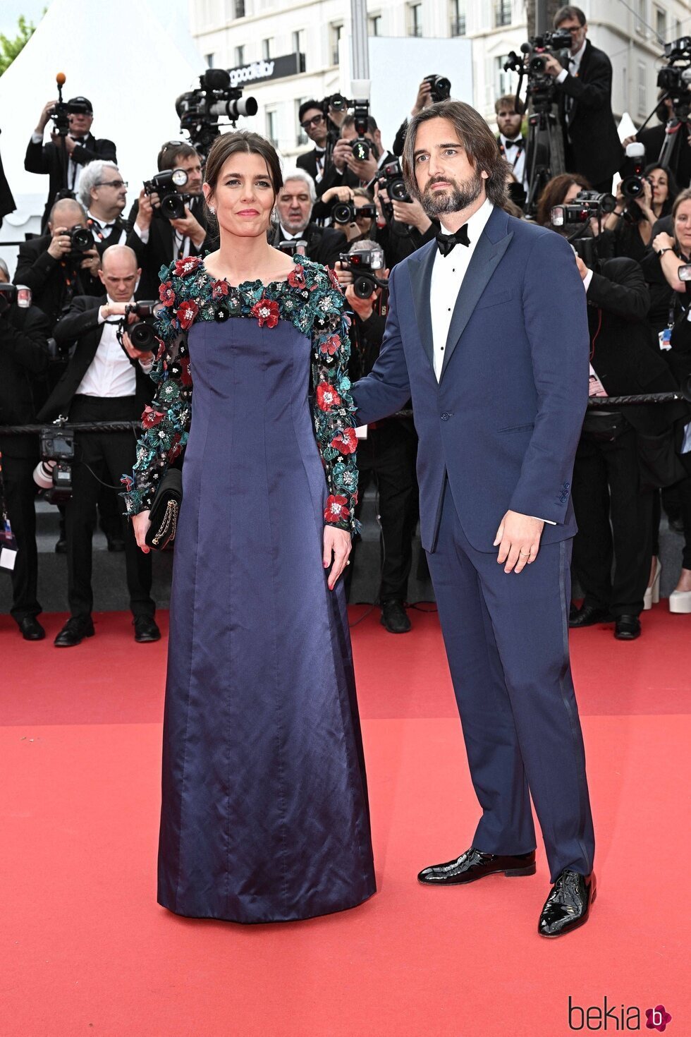 Carlota Casiraghi y Dimitri Rassam en la apertura del Festival de Cannes 2023