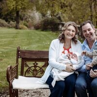 Guillermo y Stéphanie de Luxemburgo con sus hijos Charles y François en el 3 cumpleaños de Charles de Luxemburgo