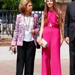 La Reina Sofía y la Infanta Sofía en la Confirmación de la Infanta Sofía