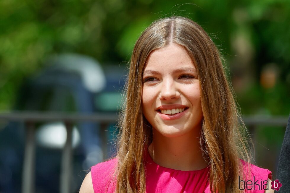 La Infanta Sofía, muy sonriente en su Confirmación