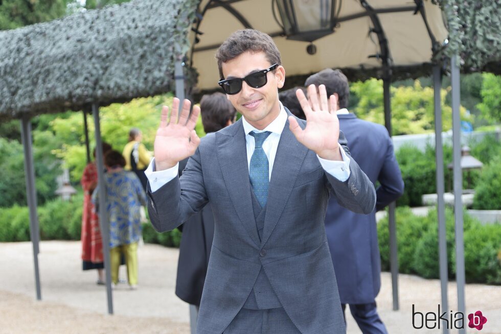 Antón Carreño, miembro de Taburete, en la boda de Willy Bárcenas y Loreto Sesma