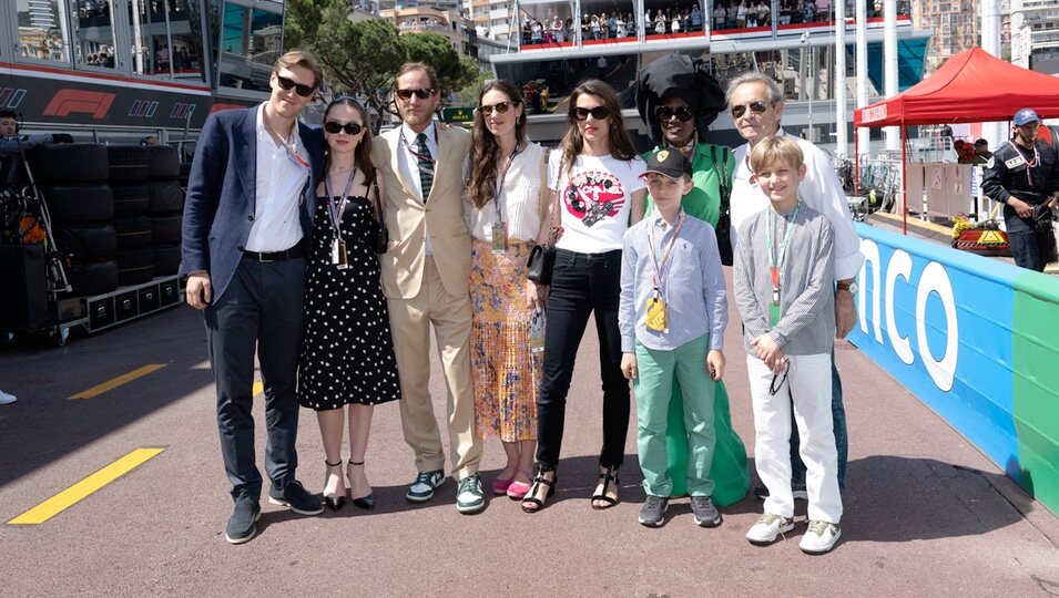 Alexandra de Hannover y Ben Sylvester Strautmann, Andrea Casiraghi y Tatiana Santo Domingo, Sasha Casiraghi, Carlota Casiraghi y Raphaël Elmaleh en el Gran